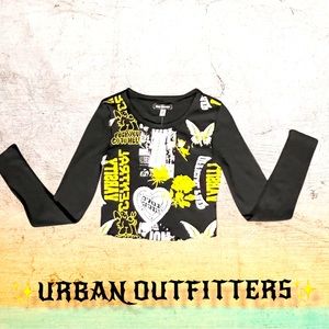 ✨URBAN OUTFITTERS✨